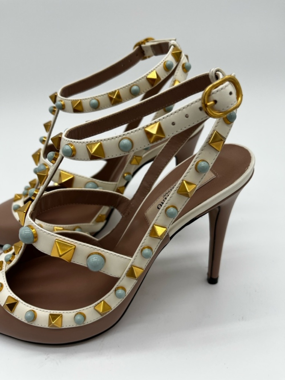 Valentino Garavani Rockstud Embellished Pumps Nude White Turquise - 37.5 US 7.5 - Picture 4 of 14